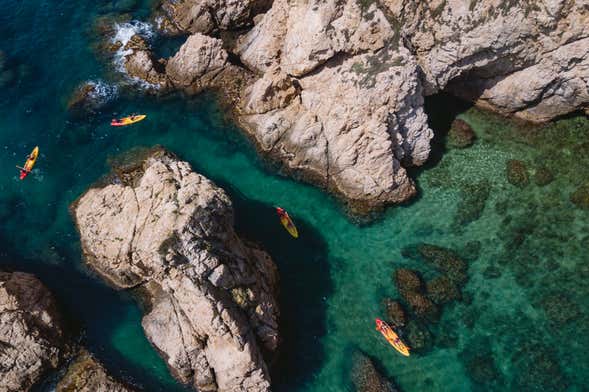 Excursión a Tossa de Mar + Buceo o kayak