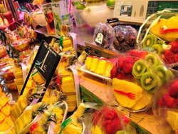 Mercado de la Boquería, puesto de frutas y zumos