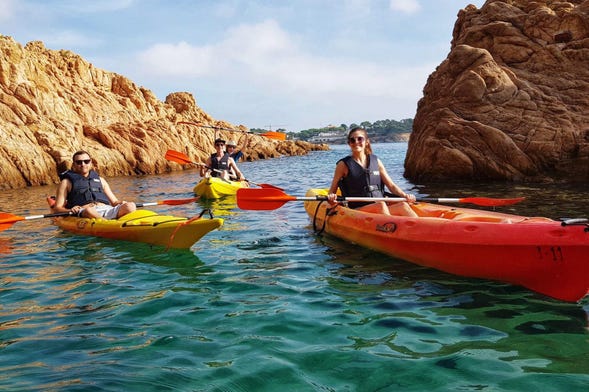 Senderismo + Kayak y snorkel por la Costa Brava